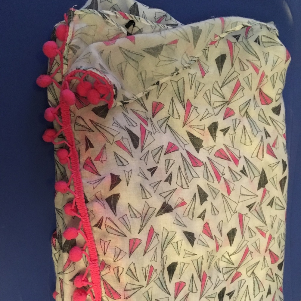 Torrid paper planes scarf